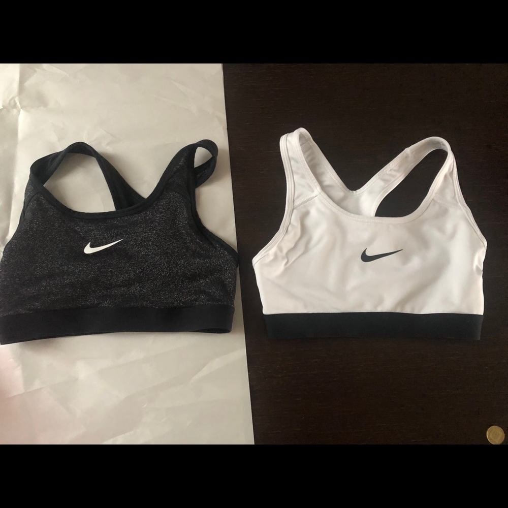 2 Nike sports bras
